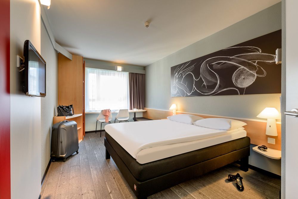 Hotel Ibis Μπρέγκενζ Εξωτερικό φωτογραφία